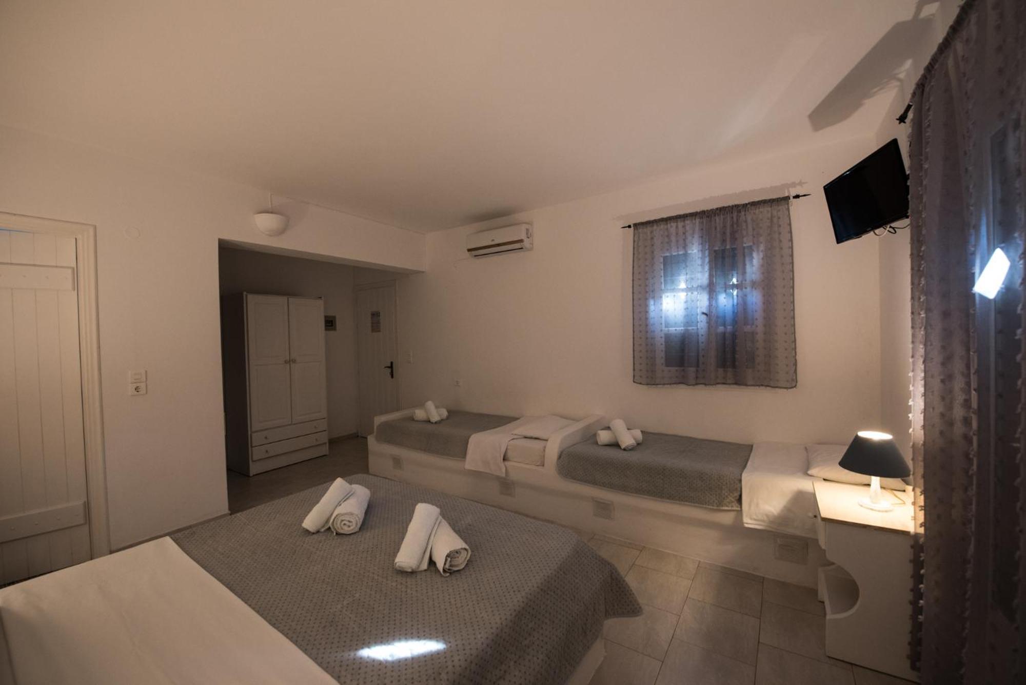 Ostria Studios & Apartments Alikí Exteriör bild